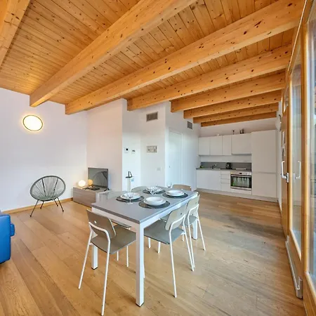 Paradiso Del Holiday home Bellano